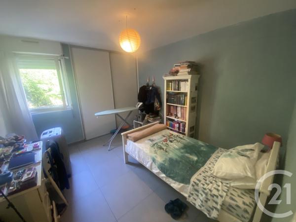 Appartement F4 à vendre  4 pièces - 86,84 m2 ST DENIS - 974