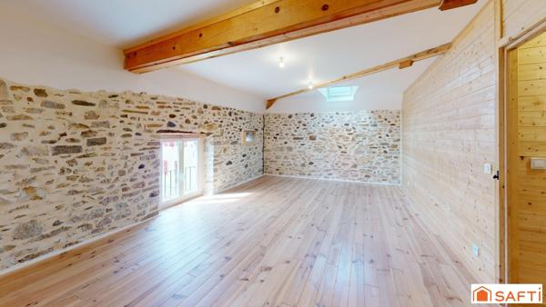 Maison Béarnaise de 252 m2, 11 pièces, 7 chambres, dépendance