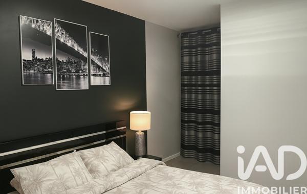 Immeuble à vendre 79 m² Bourgoin-Jallieu