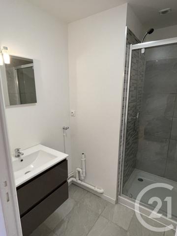 Immeuble à vendre  120 m2 PROISY - 02