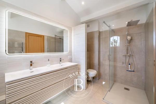 Vallauris, Appartement villa 4 Chambres -  174 m² à vendre