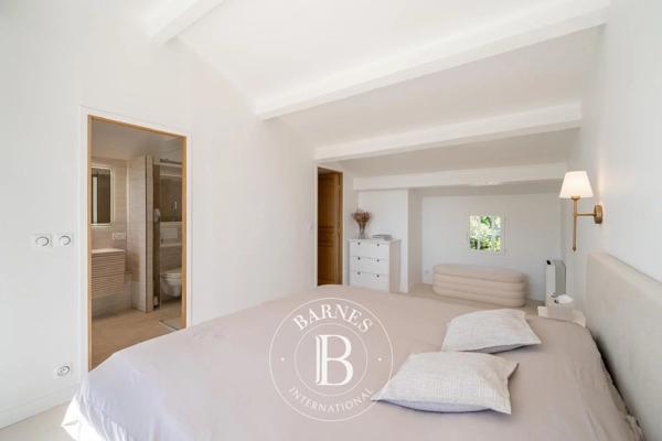 Vallauris, Appartement villa 4 Chambres -  174 m² à vendre
