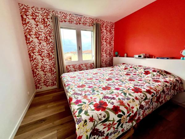 Maison rénovée en 2021 avec pompe à chaleur air air réversible - Séjour de 32m2