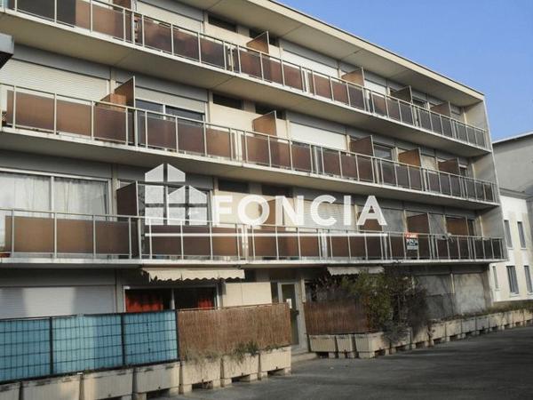 Location Studio 24.2 m² - 5 COURS VOLTAIRE Valence 26000