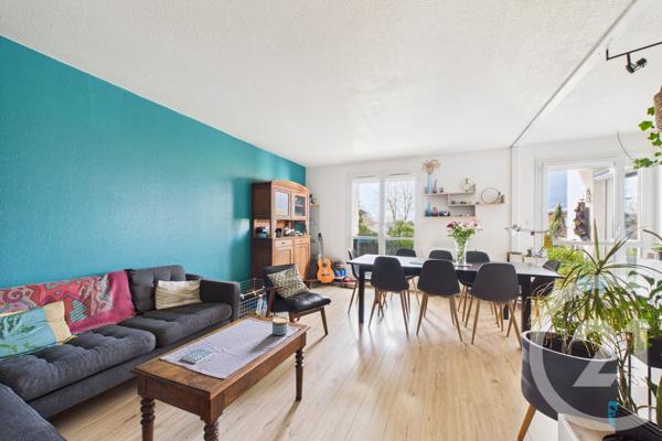 Appartement T5 à vendre  5 pièces - 95,66 m2 EYSINES - 33