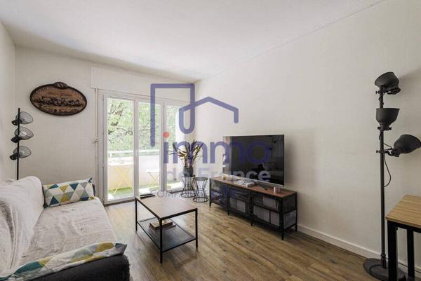 Appartement 4 pièces                                        - 38000 Grenoble Réf : 21641