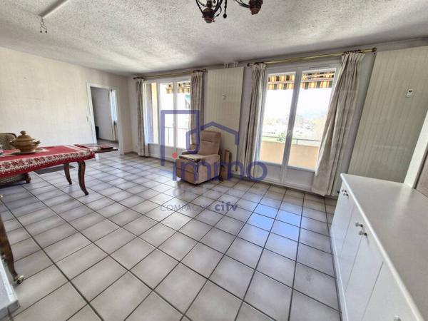 Appartement 4 pièces                                        - 38300 Bourgoin-Jallieu Réf : 21599