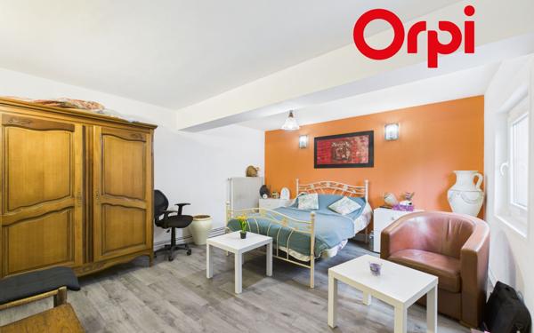 Maison à vendre    2 pièces •  Brionne