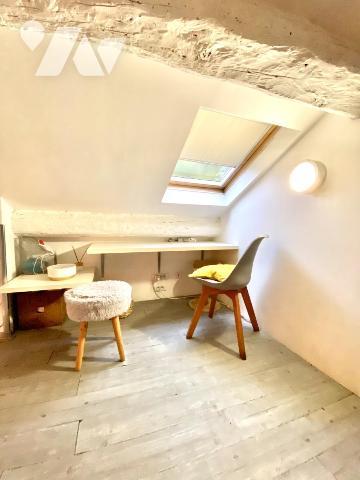 Appartement de type T5 de 149m² habitables avec terrasse  