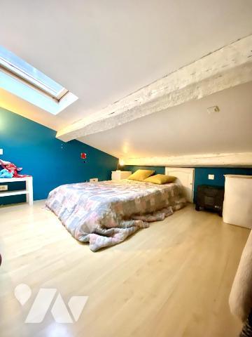 Appartement de type T5 de 149m² habitables avec terrasse  