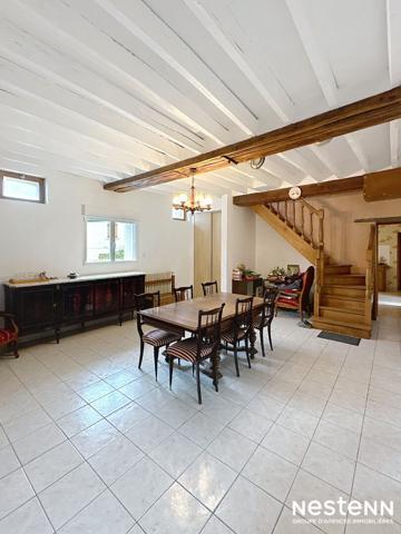 Maison en pierre de caractère - 177 m² sur terrain de 1 418 m²