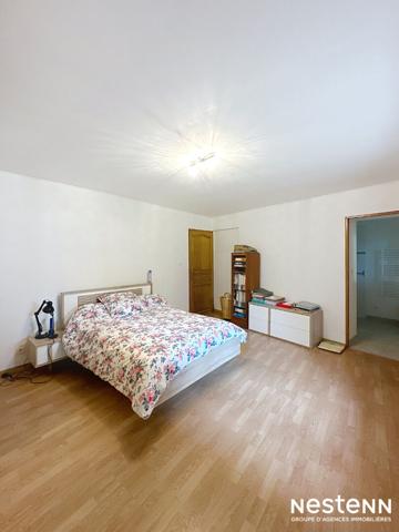 Maison en pierre de caractère - 177 m² sur terrain de 1 418 m²