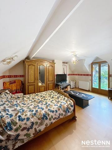 Maison en pierre de caractère - 177 m² sur terrain de 1 418 m²