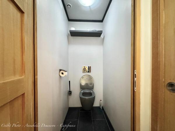 Immeuble en monopropriété à forte rentabilité à vendre CHATELGUYON (63) - studio à thème (aujourd'hui Love Room) & T3 en duplex