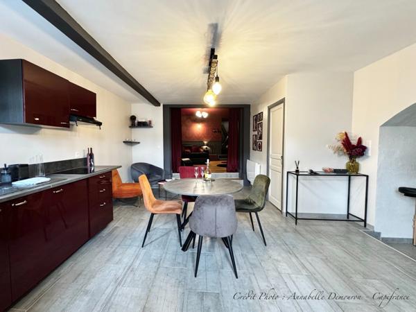 Immeuble en monopropriété à forte rentabilité à vendre CHATELGUYON (63) - studio à thème (aujourd'hui Love Room) & T3 en duplex