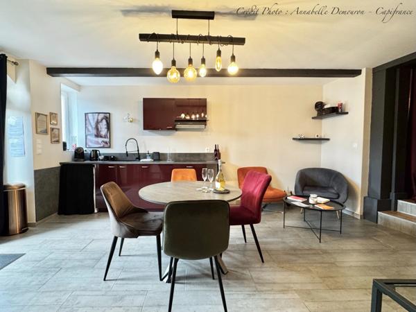 Immeuble en monopropriété à forte rentabilité à vendre CHATELGUYON (63) - studio à thème (aujourd'hui Love Room) & T3 en duplex