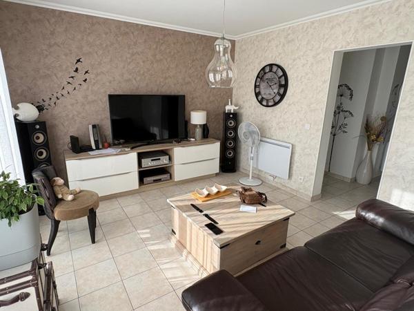 Maison au cœur de Lencloître (86140)