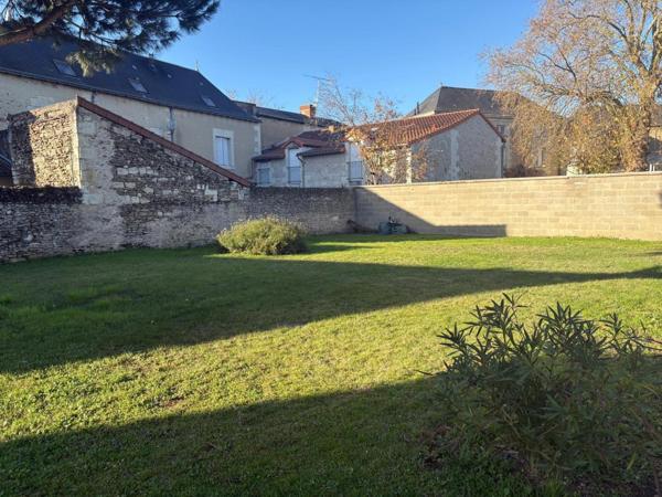 Maison au cœur de Lencloître (86140)