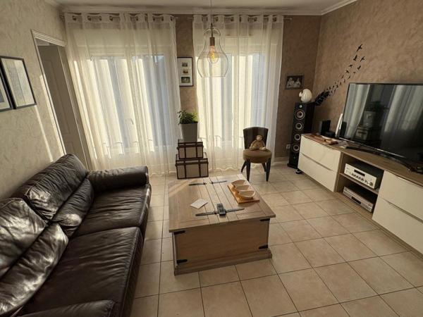 Maison au cœur de Lencloître (86140)