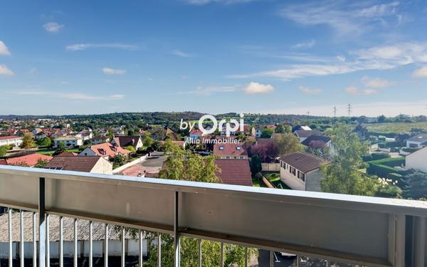 Appartement à vendre    4 pièces • 74,36 m2 Montluçon