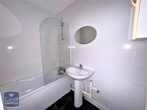 Appartement à louer 3 pièces 66.38m² Lille (59000)
