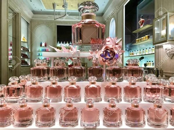 Fonds de commerce à vendre NICE (06)