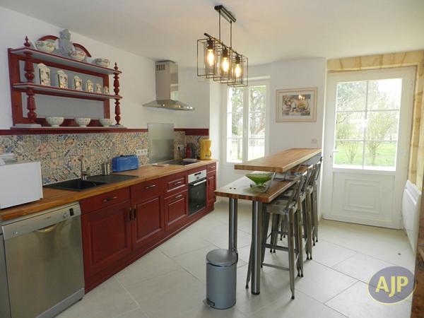 Location maison Beychac Et Caillau : 1 240 € - AJP Immobilier Libourne