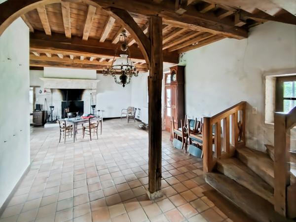 Maison à vendre 8 pièces BAUDRIERES (71)
