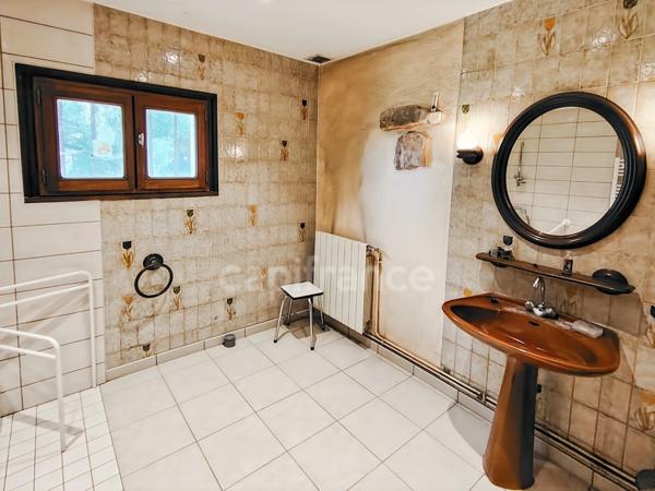 Maison à vendre 8 pièces BAUDRIERES (71)