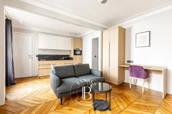 Paris 1er, Appartement 1 Chambre -  34 m² à vendre