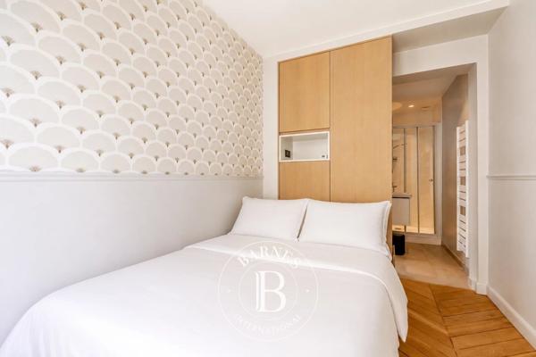 Paris 1er, Appartement 1 Chambre -  34 m² à vendre