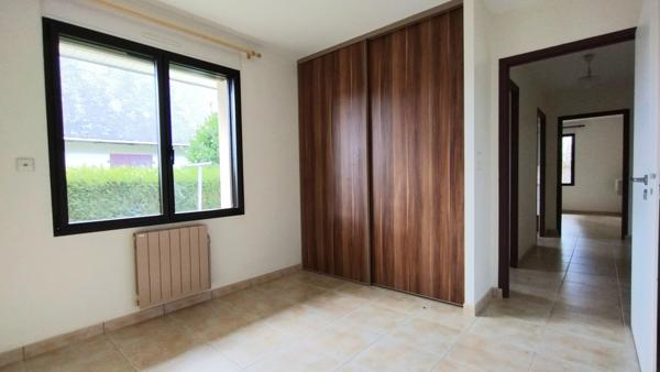 Maison à vendre 6 pièces COMBRIT (29)