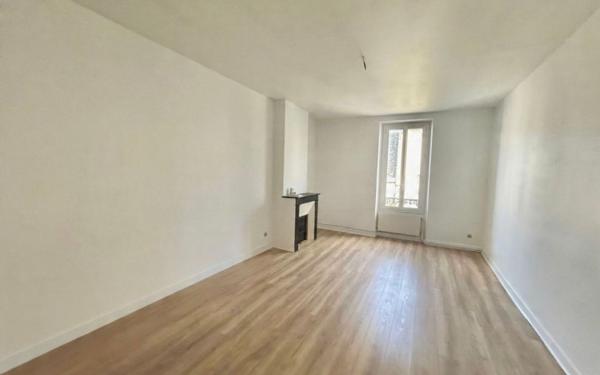 Appartement à louer    4 pièces •  Périgueux
