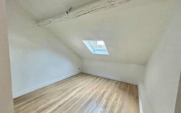 Appartement à louer    4 pièces •  Périgueux