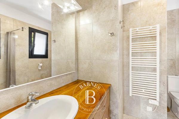 Lecci, Villa 7 Chambres -  263 m² à vendre