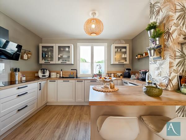 Appartement 4 pièces - 82 m² - Jardin privatif, terrasse plein sud, 2 parkings - Linas 91310