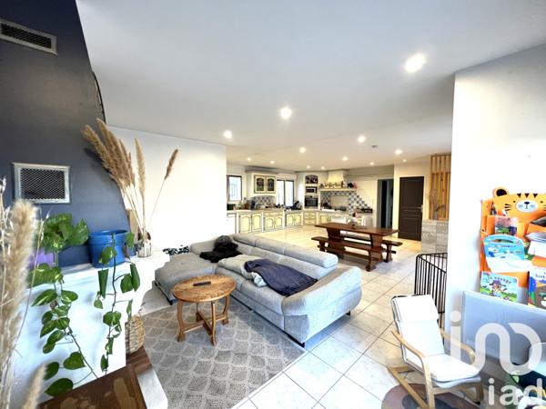 Maison à vendre 4 pièces 102 m² Coutras