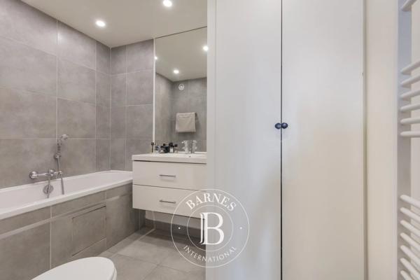 Courbevoie, Appartement 3 Chambres -  104 m² à vendre