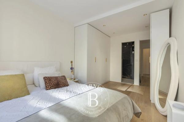 Courbevoie, Appartement 3 Chambres -  104 m² à vendre