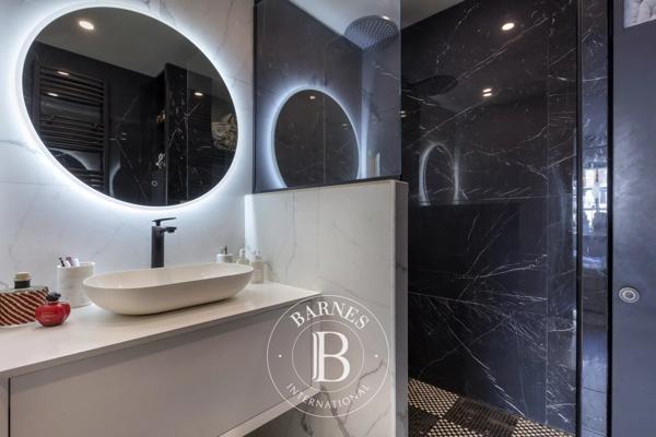 Courbevoie, Appartement 3 Chambres -  104 m² à vendre