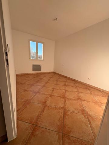 villa de plain pied de 2010 refaite à neuf récemment