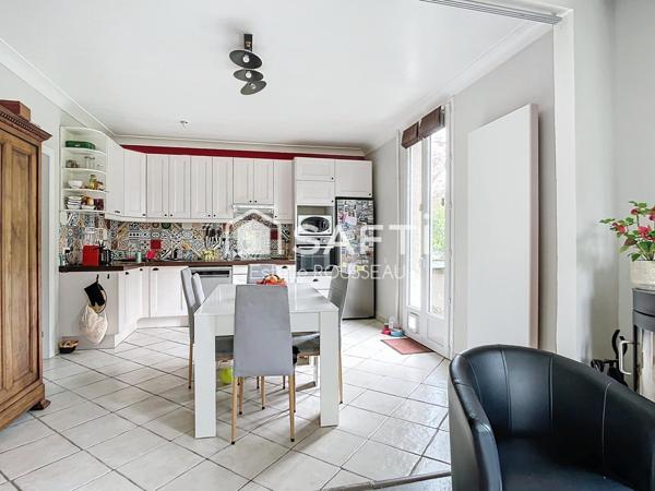 Maison familiale avec jardin proche bords de Marne