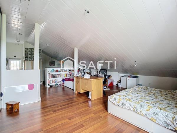 Maison familiale avec jardin proche bords de Marne