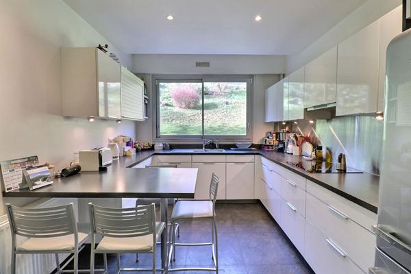 Magnifique appartement de 91 m2 avec jardin privatif 85m2