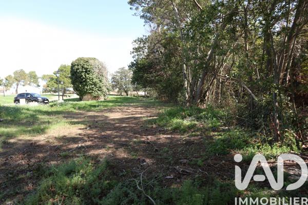 Terrain à vendre 668 m² Escales