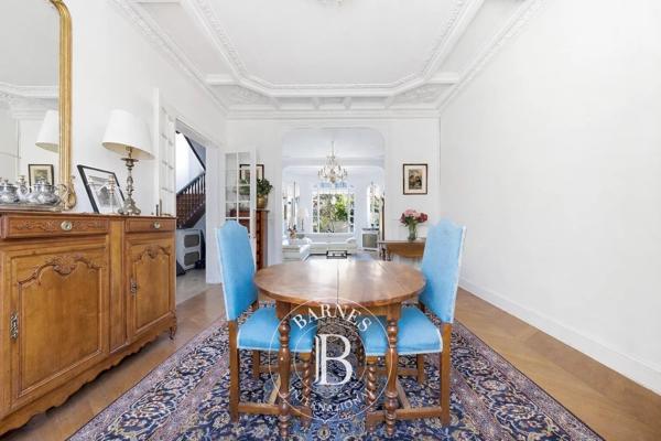 Saint-Maur-des-Fossés, Maison 7 Chambres -  364 m² à vendre