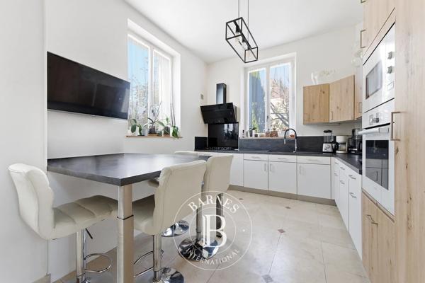 Saint-Maur-des-Fossés, Maison 7 Chambres -  364 m² à vendre