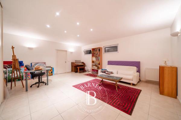 Mandelieu-la-Napoule, Villa 4 Chambres -  289 m² à vendre