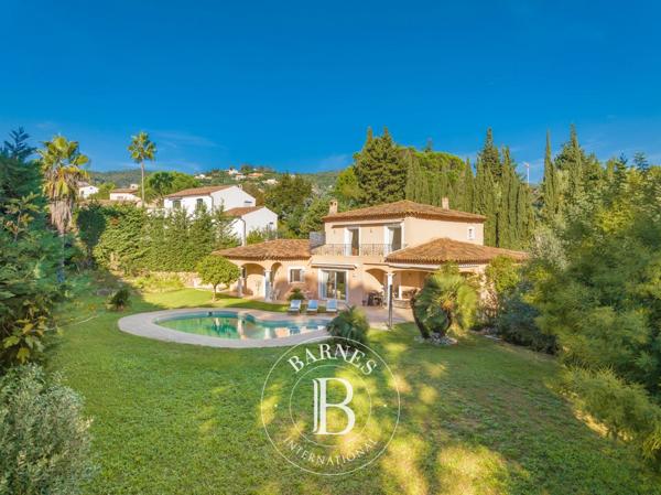 Mandelieu-la-Napoule, Villa 4 Chambres -  289 m² à vendre