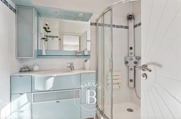 Mandelieu-la-Napoule, Villa 4 Chambres -  289 m² à vendre